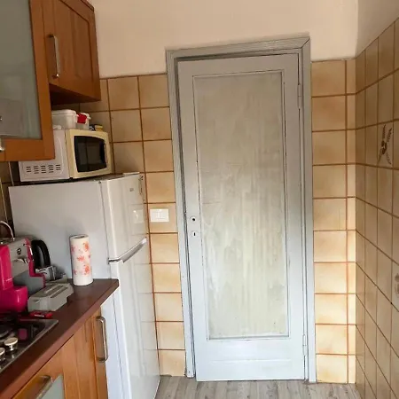 Casa A Appartamento *